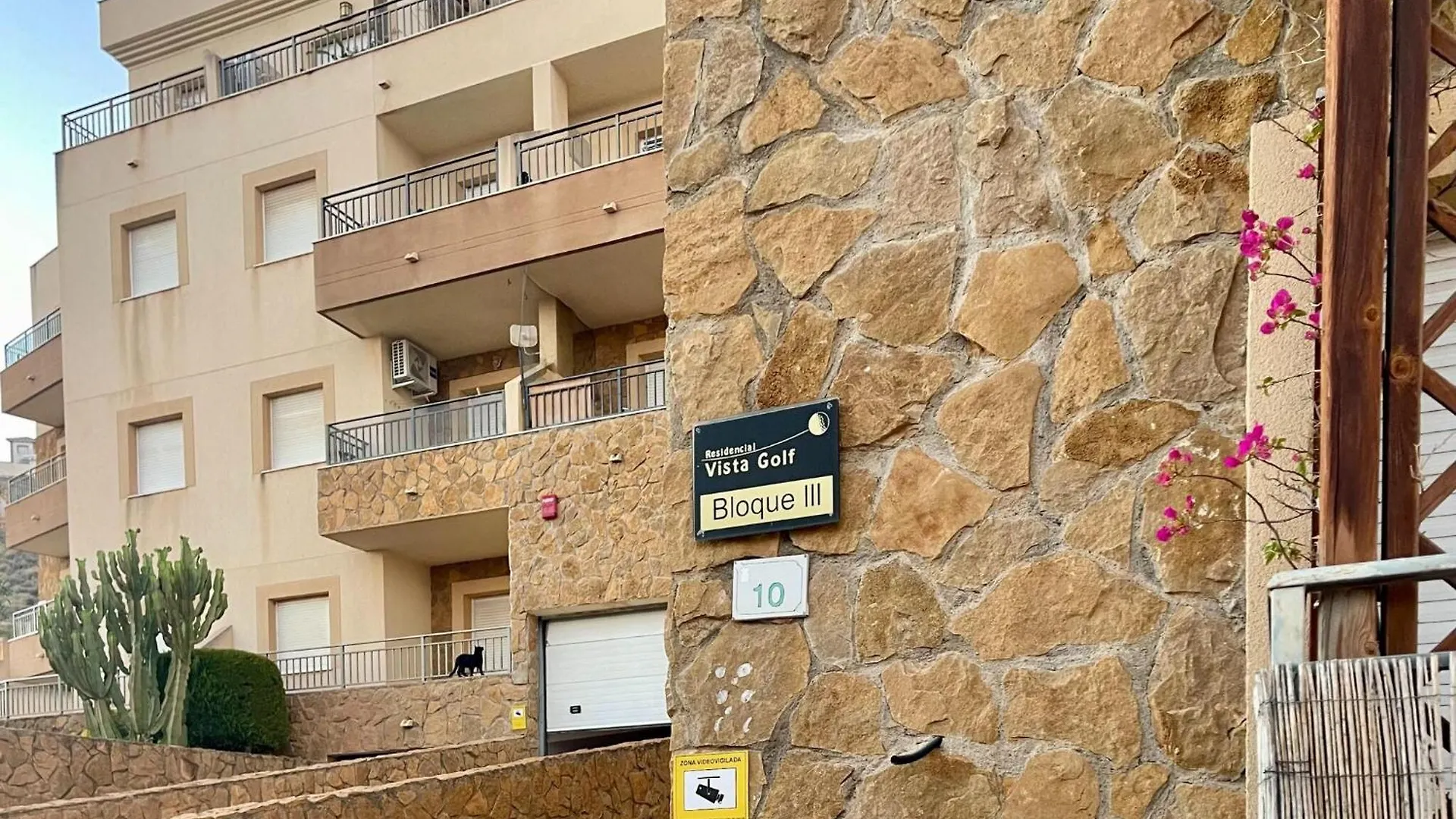 Apartment Belvilla By Oyo La Envia Golf